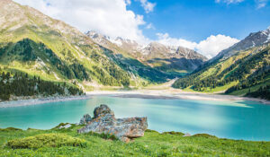 Almaty lake
